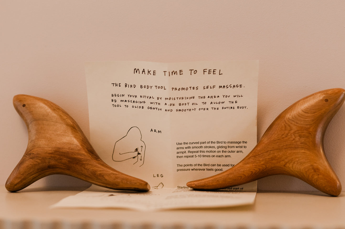 The Bird Sandalwood Tool - Gua Sha